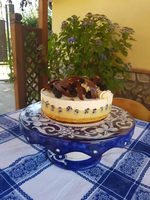 Blackberry cake 3