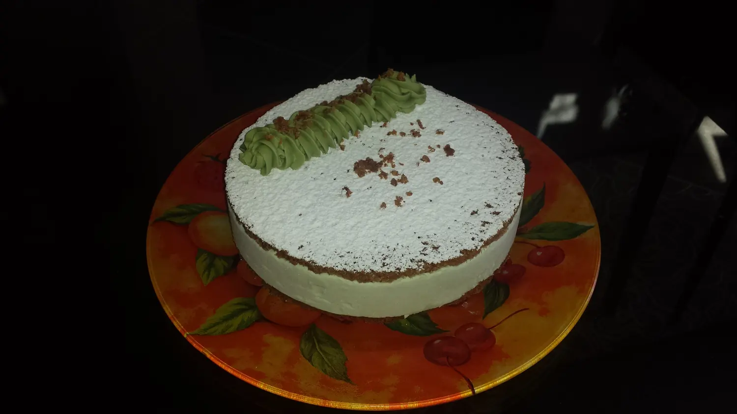Ricotta and pistachio mousse cake